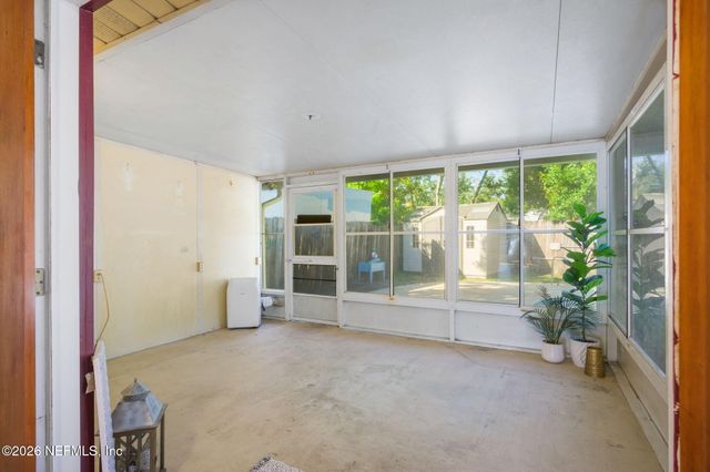 431 VALDERIA Drive, Orange Park, FL 32073