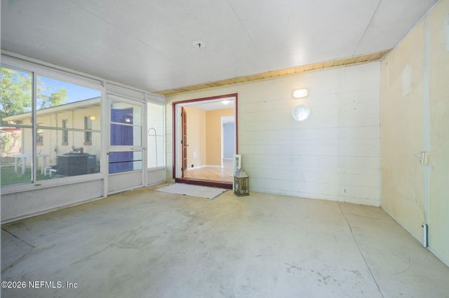 431 VALDERIA Drive, Orange Park, FL 32073