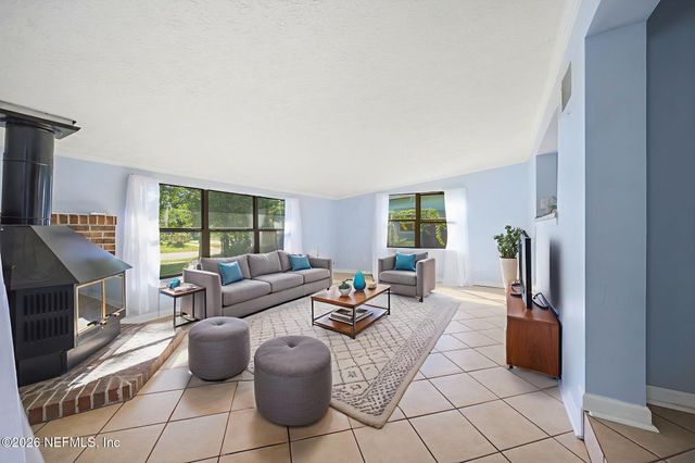 431 VALDERIA Drive, Orange Park, FL 32073