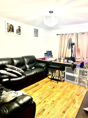 1009 166th Street, Beechhurst, NY 11357