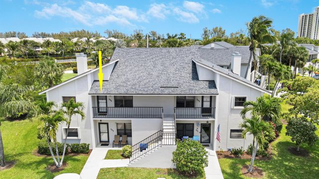 304 Clubhouse Circle, Jupiter, FL 33477