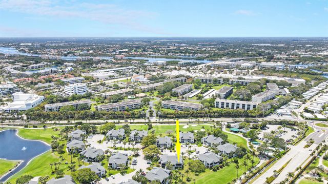 304 Clubhouse Circle, Jupiter, FL 33477