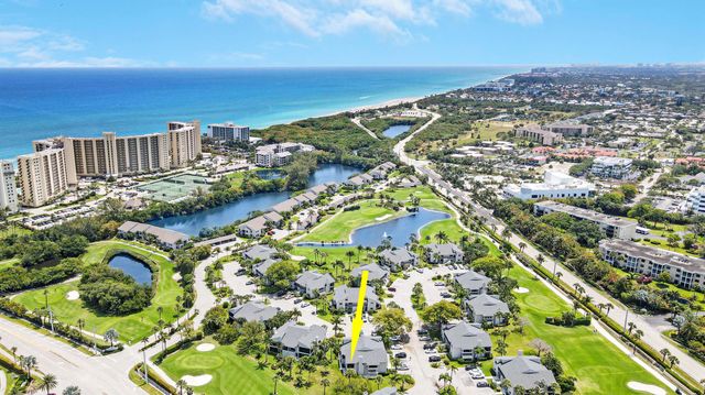 304 Clubhouse Circle, Jupiter, FL 33477