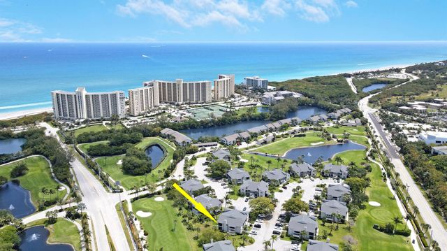 304 Clubhouse Circle, Jupiter, FL 33477