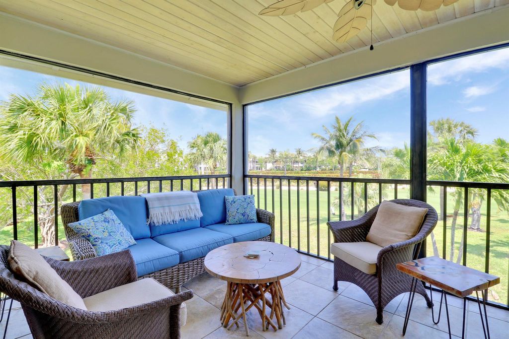 304 Clubhouse Circle, Jupiter, FL 33477