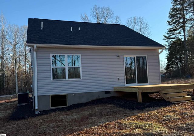 303 Willimon Drive, Piedmont, SC 29673