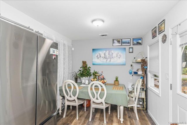 761 Provost Avenue, Bellport, NY 11713