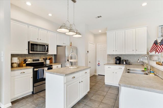 2302 Wiley Farm, Anna, TX 75409