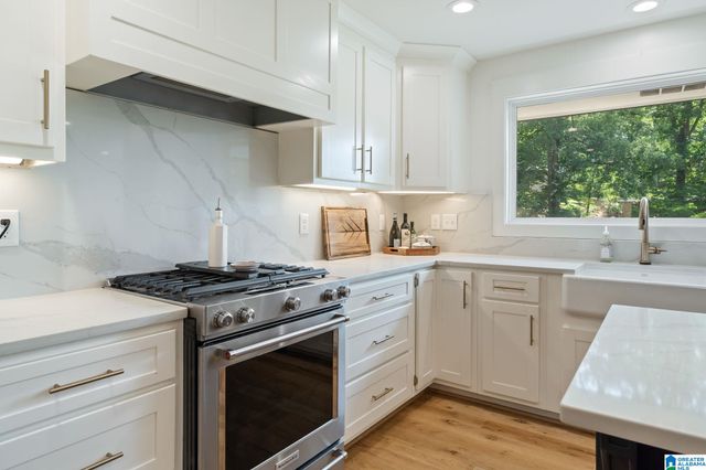 605 DEVON DRIVE, Homewood, AL 35209