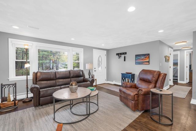 400 Andover St, Wilmington, MA 01887