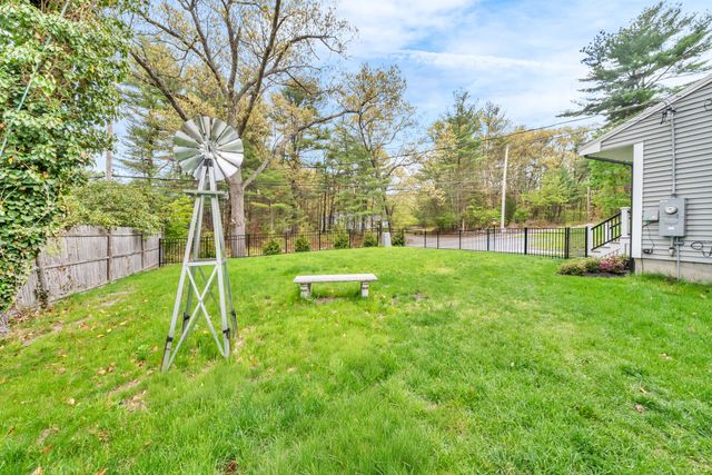 400 Andover St, Wilmington, MA 01887