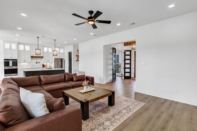 2418 Spirit Court, Tolar, TX 76476