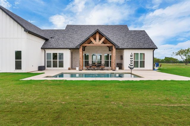2418 Spirit Court, Tolar, TX 76476