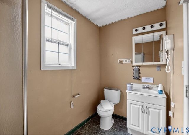 186 Pinckardsville Rd, Lancaster, VA 22503