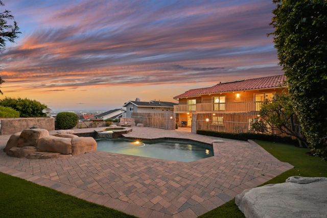 3025 Chicago, San Diego, CA 92117
