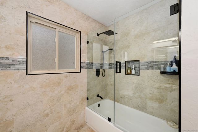 3025 Chicago, San Diego, CA 92117