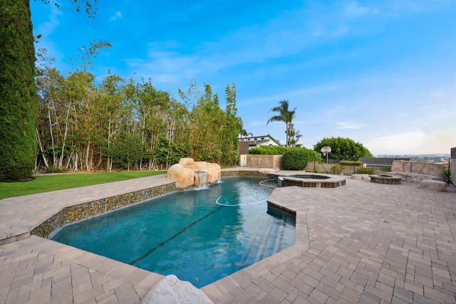 3025 Chicago, San Diego, CA 92117