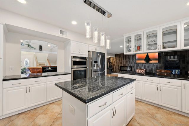 3025 Chicago, San Diego, CA 92117