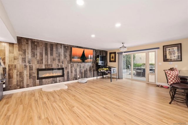 3025 Chicago, San Diego, CA 92117
