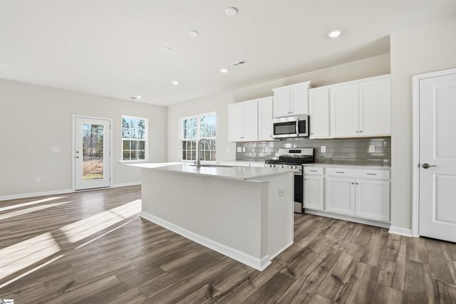 700 Hadley Place, Enoree, SC 29335