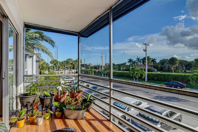 42 Burgundy A, Delray Beach, FL 33484