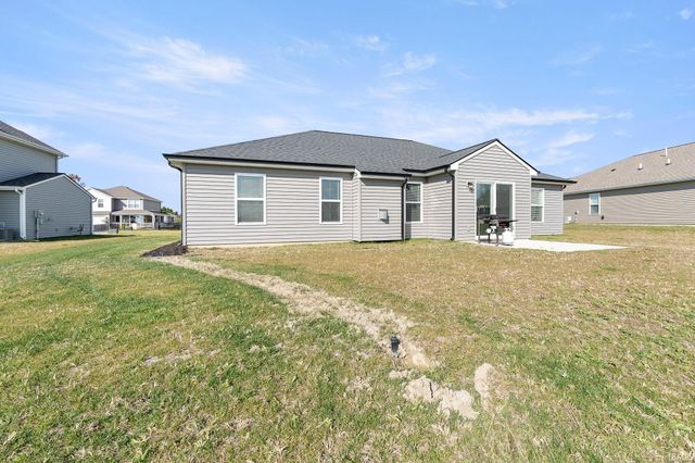 3425 Fawn Creek Boulevard, Waterloo, IN 46793