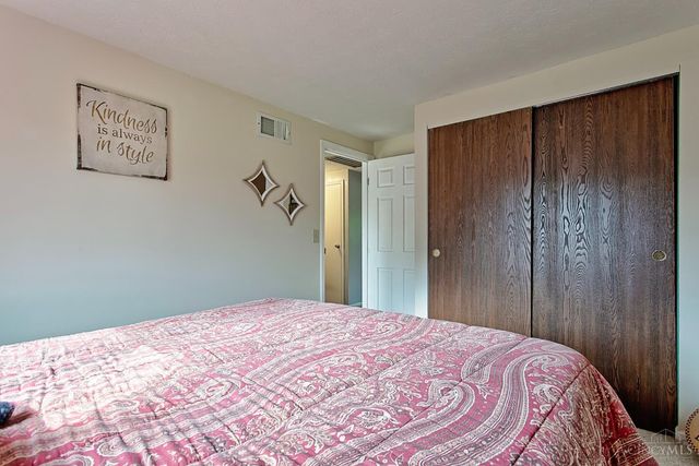 464 Vancover Court, Union Twp, OH 45244