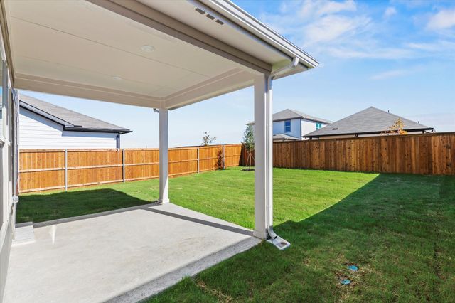 3935 Worth Drive, Farmersville, TX 75442