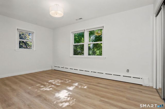 92 Burwood Avenue 2, Stamford, CT 06902