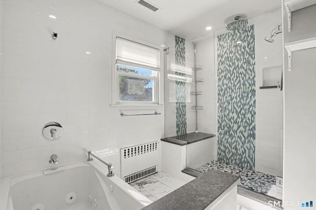 92 Burwood Avenue 2, Stamford, CT 06902