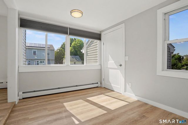 92 Burwood Avenue 2, Stamford, CT 06902
