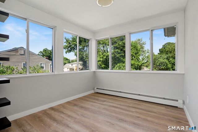 92 Burwood Avenue 2, Stamford, CT 06902