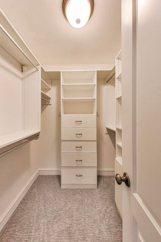 6420 N Navajo Avenue, Chicago, IL 60646