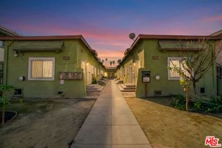 606 W 81st Street, Los Angeles, CA 90044