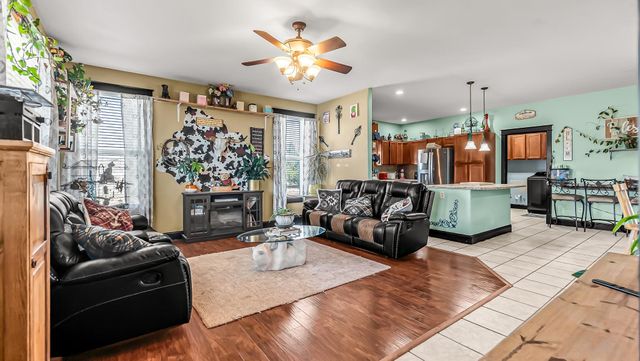 1348 13 Road, Loma, CO 81524