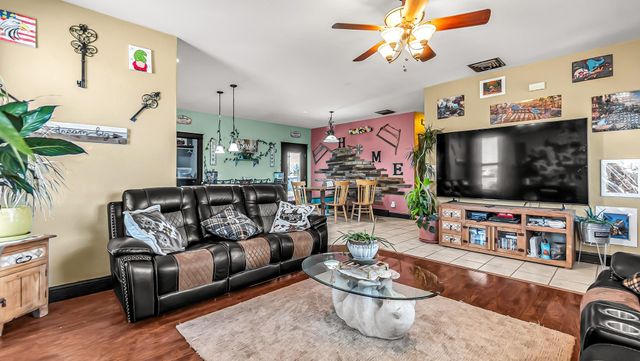 1348 13 Road, Loma, CO 81524