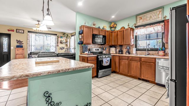 1348 13 Road, Loma, CO 81524