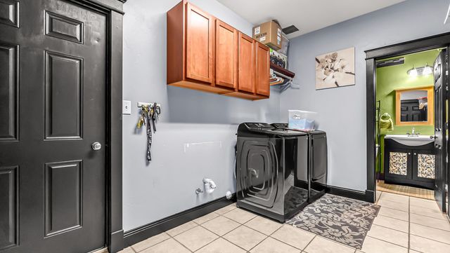 1348 13 Road, Loma, CO 81524