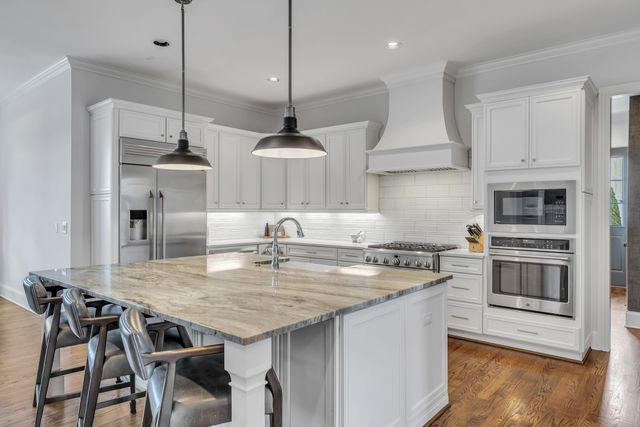 7373 Harlow Drive, College Grove, TN 37046