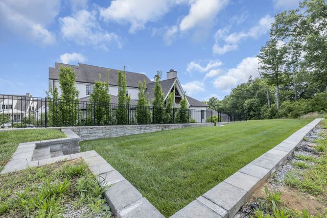 7373 Harlow Drive, College Grove, TN 37046