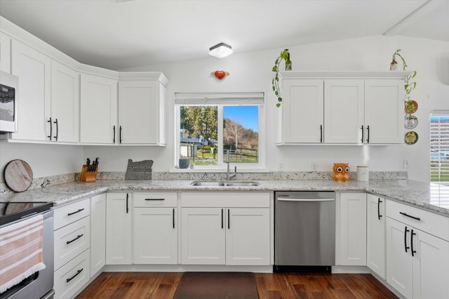 11480 SW Horny Hollow Trail, Terrebonne, OR 97760