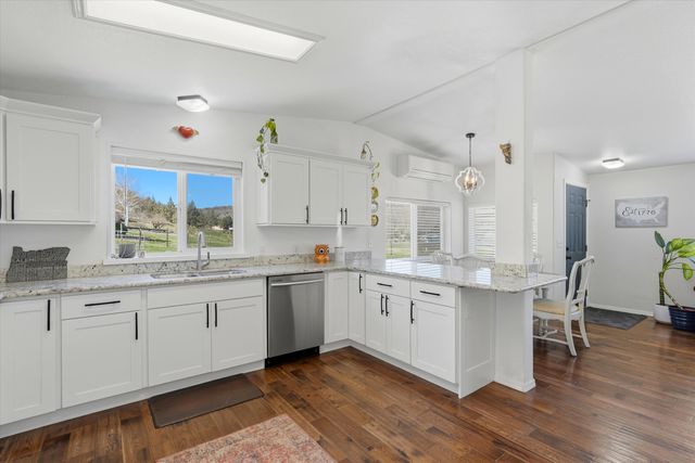 11480 SW Horny Hollow Trail, Terrebonne, OR 97760