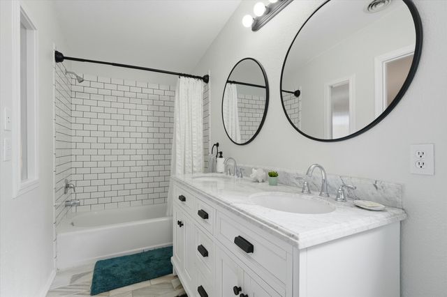 11480 SW Horny Hollow Trail, Terrebonne, OR 97760