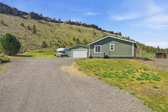 11480 SW Horny Hollow Trail, Terrebonne, OR 97760