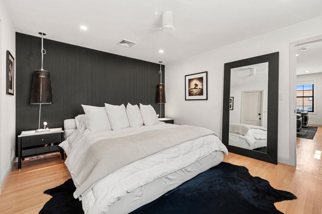 82 Kings Highway, Hampton, NH 03842