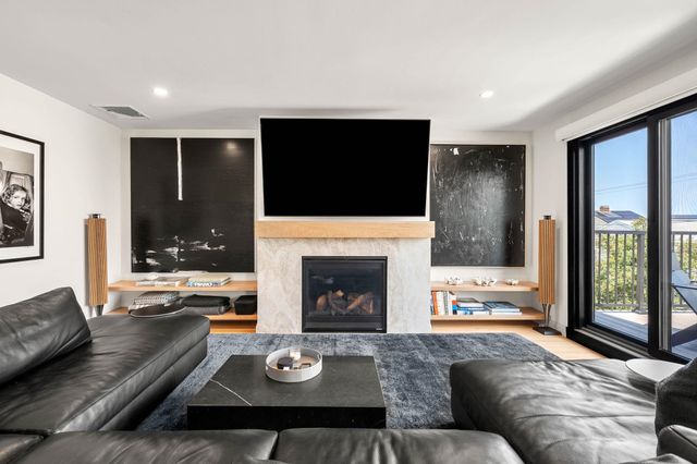 82 Kings Highway, Hampton, NH 03842