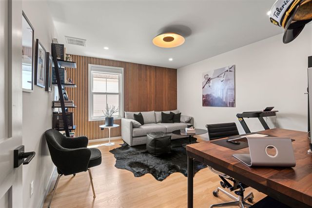82 Kings Highway, Hampton, NH 03842