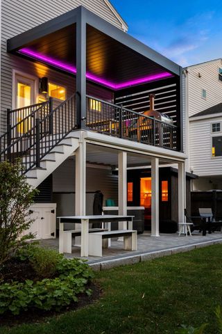 82 Kings Highway, Hampton, NH 03842