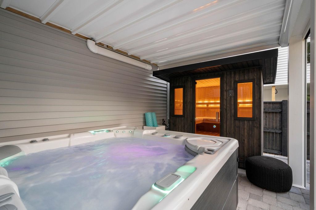 Image 55 of property listing at 82 Kings Highway, Hampton, NH 03842
