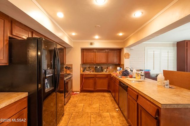 5632 E Calle Aurora, Tucson, AZ 85711